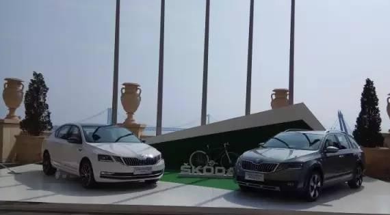 是享受城市的安逸还是去寻找旅行的意义丨试驾明锐家族