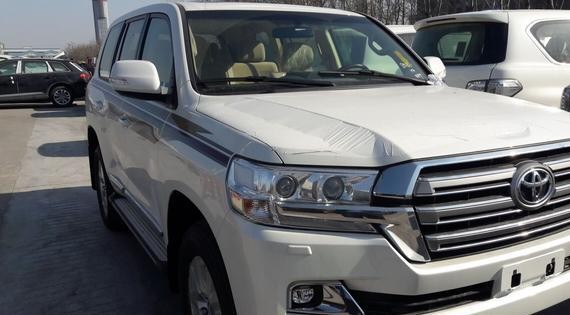 17款丰田酷路泽4000 天津港现车大促销
