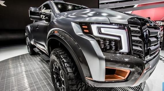 最跋扈的日系皮卡四根排气吊打猛禽 内饰胜奔跑G