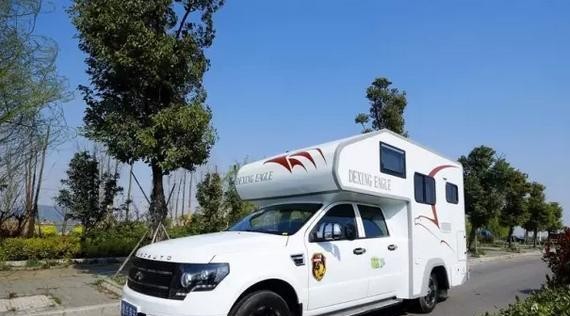 主打实用性，德兴EAGLE鹰系列皮卡房车评测