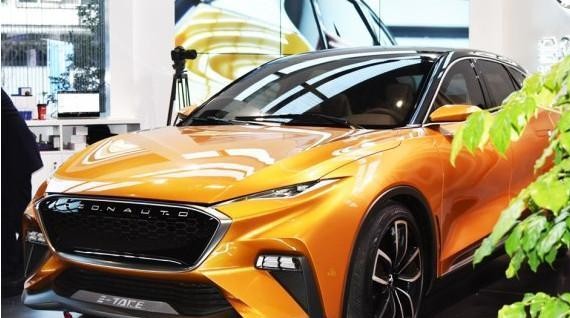 国产黑马电动车亮相互联网大会，背景实力雄厚，吸睛无数