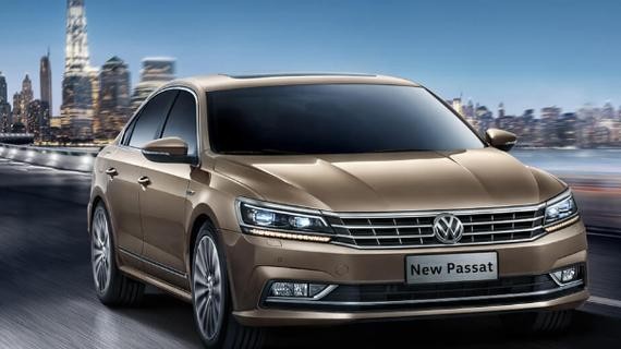 这款神车售价只要20万，外观却力压凯美瑞，连雅阁都跑不过它！