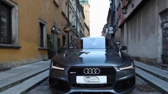 海外抢先版-奥迪RS7性能野兽