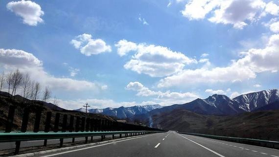 马路上，这些东西堪称“隐形杀手”，分分钟毁你爱车