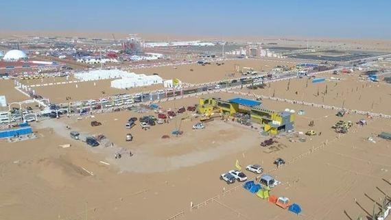 聚焦中国“非法改装车”聚集地——阿拉善