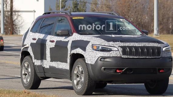 使用与牧马人相同的发动机，19款大切诺基动力数据曝光