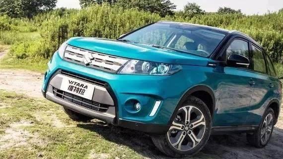 同价位，买铃木维特拉四驱好还是买丰田双擎好呢？