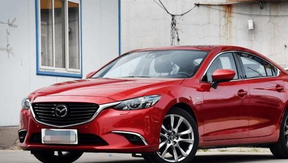 高颜值低油耗操控爽，B级车里的颜值担当！号称日系宝马！