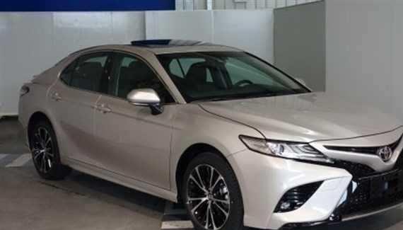 实拍第八代凯美瑞，颜值实在不敢恭维，还没上市就注定亏损？