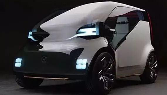 盘点2017年汽车圈亮相的高科技，随便说一个你都没听过！