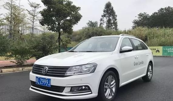 下班高峰行驶5.2升每百公里 180TSI朗行开出混动的感觉