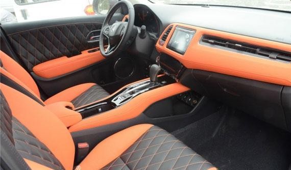 活力四射！本田缤智橘黑个性内饰改装
