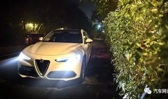 运动与优雅毫不冲突 体验阿尔法罗密欧Stelvio