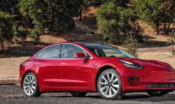 特斯拉新车降价到20多万，开售当天订单15万台，你会买吗？