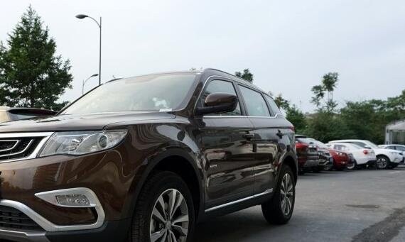 放弃哈弗H6提了这车，当天开回家，邻居还以为这车要几十万