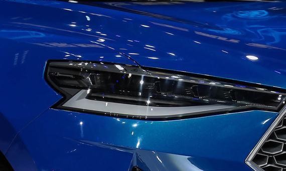 我们花10万的价格 就能买回一台宝马X6而且可以使用支付宝支付