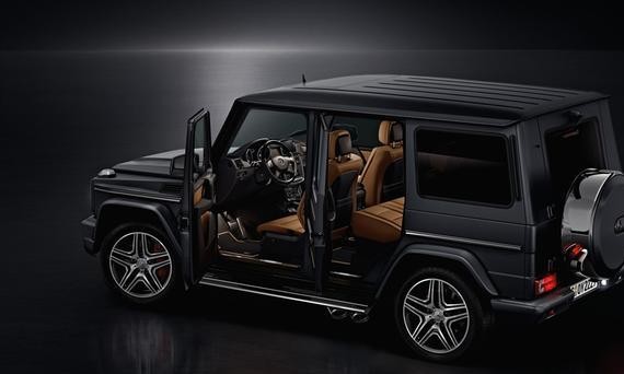 八大顶级炫酷黑金刚豪车，你最喜欢哪一台？