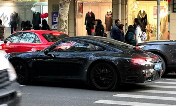 全新保时捷911国内谍照曝光 配一体式尾灯