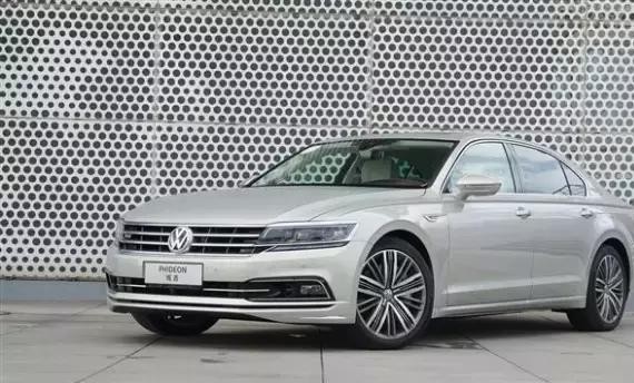 预售价35.9万起的小“辉腾”到底贵在哪儿？