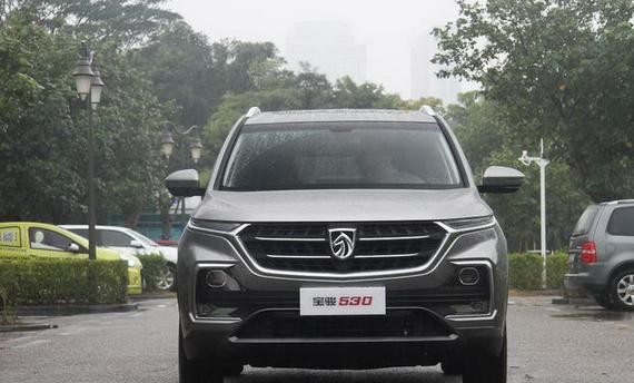 宝骏530抢先看，高颜值大尺寸大空间，价钱还不贵！