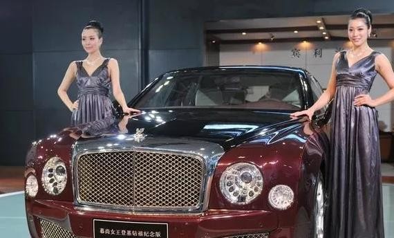 世界最富有的80后身价470亿美元，上班却开6万块本田，低调的可怕