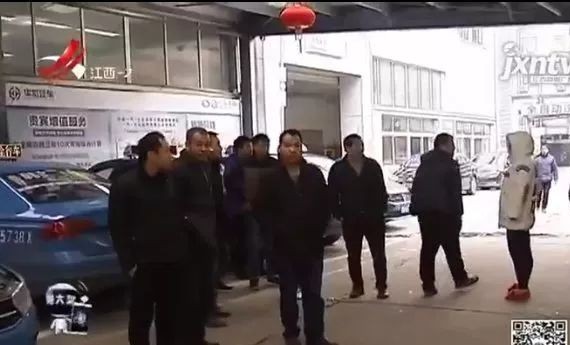 出租车司机集体投诉，大众新车烧机油”很厉害“