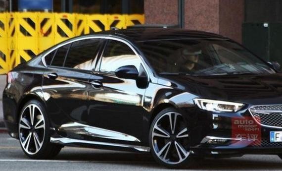 别买帕萨特了! 这款车颜值超迈腾, 内饰吊打凯美瑞, 堪称同级标杆