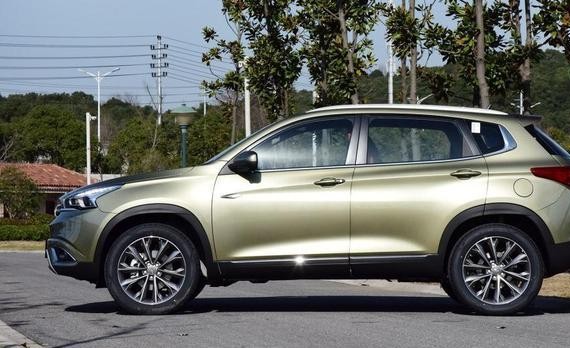 这SUV50万公里不用大修 带全景天窗仅售10万！