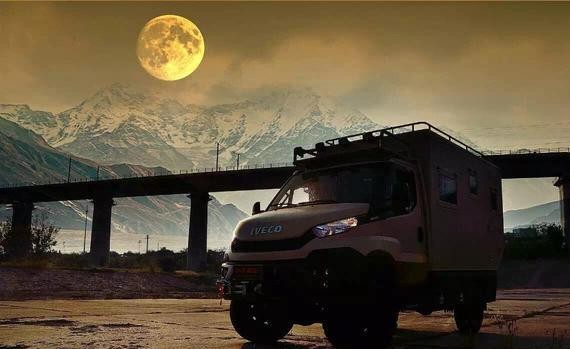 中天NEW DAILY 4X4 四驱越野房车