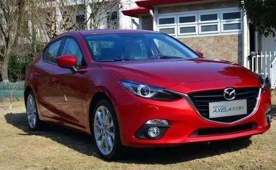 2018款马自达3全新来袭，V6创驰蓝天梦，思域前脸，百里油耗3L！