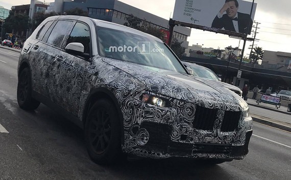 宝马X7路试谍照 有望配备多种动力配置