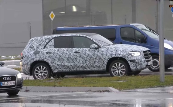 新款奔驰GLE更换大灯组 新面貌更加前卫