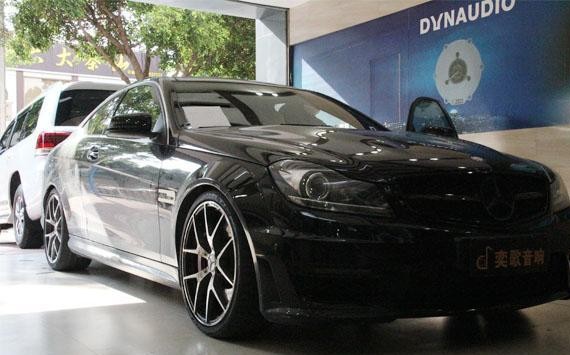 梦想中的激情极速轿跑—奔驰AMG原车升级丹拿232汽车音响
