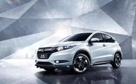 生手人看冠道240，从那边动手？