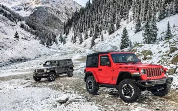 车威Buzz | 外媒评全新牧马人集锦，历经10年终换代，2.0T的硬派越野还够硬吗？