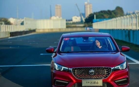 谁说国产车跑不快？这几款分分钟让你看不到尾灯！