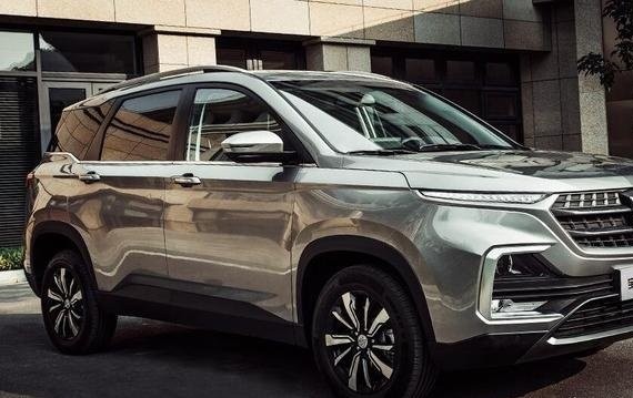 用奥迪A6同款后悬架，首批宝骏530正式下线，今年一季度上市！