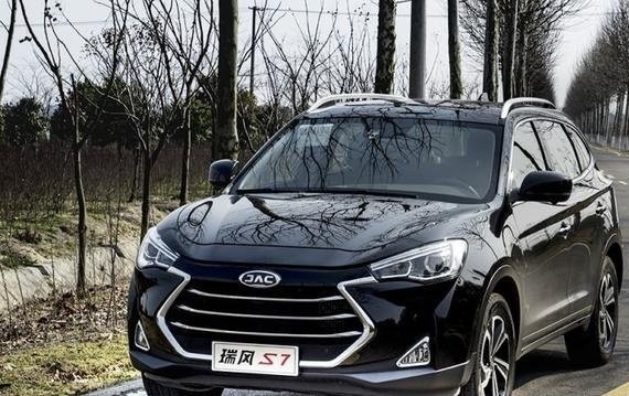 10万元、大空间，这几款SUV最划算！