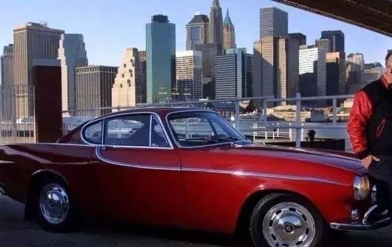 汽车里程极限是多少？最长居然达480万公里，网友：国内早报废了