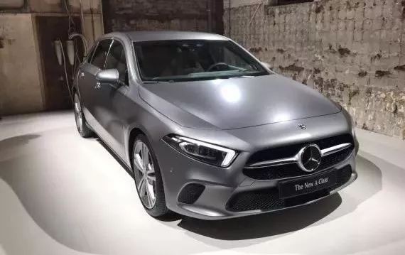 全新一代A级正式发布，看奔驰如何重新定义豪华小型车！