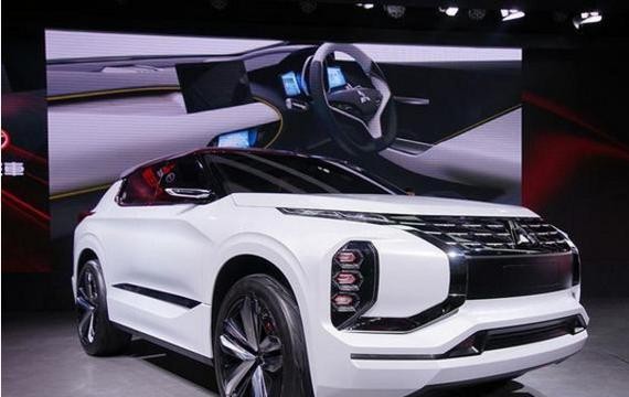 三菱最美SUV秒杀汉兰达，1.5T配备四驱，12万的价格将无敌！