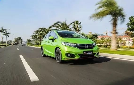 超跑党们终于等到了这一天，新飞度正式上市7.38万元起售