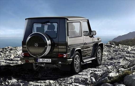 豪华霸气，却不老气横秋！披着西装去越野，福州闪耀的奔驰之星