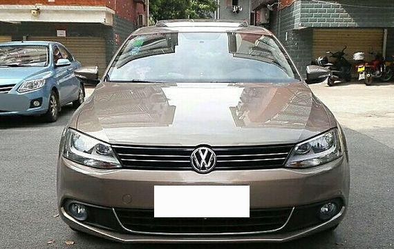 落地价16万，现价12万，买家让再减4万，车主：这车有ESP！