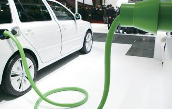 思域和雷凌哪个好 不同领域之间谁更胜一筹