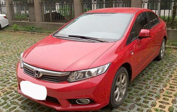 落地价15万，现价8万，3年两万公里，5档自动变速箱