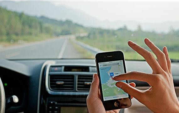 导航用原车还是手机，原车导航将被重新定义