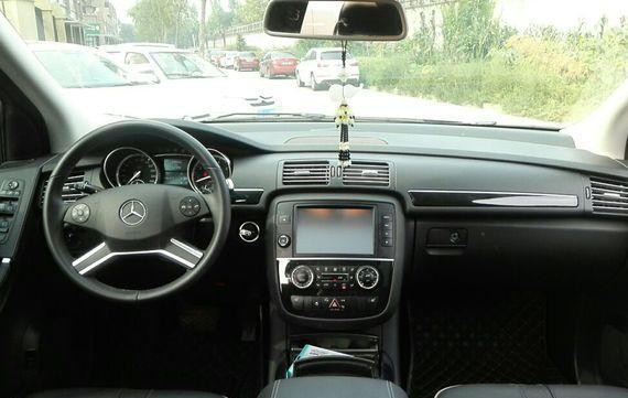 落地64万，现在50万，全时四驱配V6发动机，车内几乎听不见