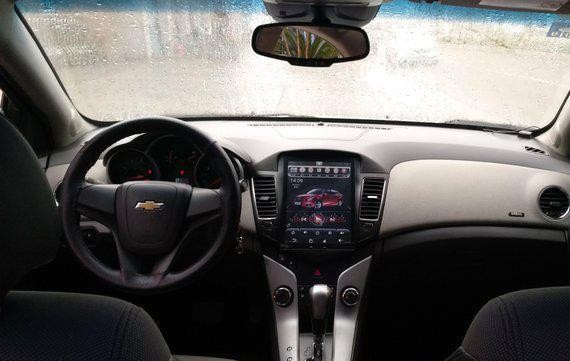 雪佛兰-科鲁兹 1.8L SE AT，整车看起来非常运动，堪称完美之作