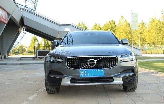 这是最好看的旅行车！53万落地提沃尔沃新款V90 CC，2000装潢作业
